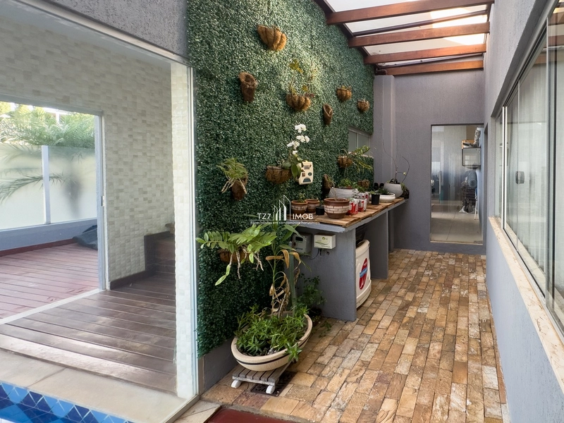 Casa térrea de esquina, semimobiliada, com 3 suítes.: 14ª foto da galeria de imagens do imóvel