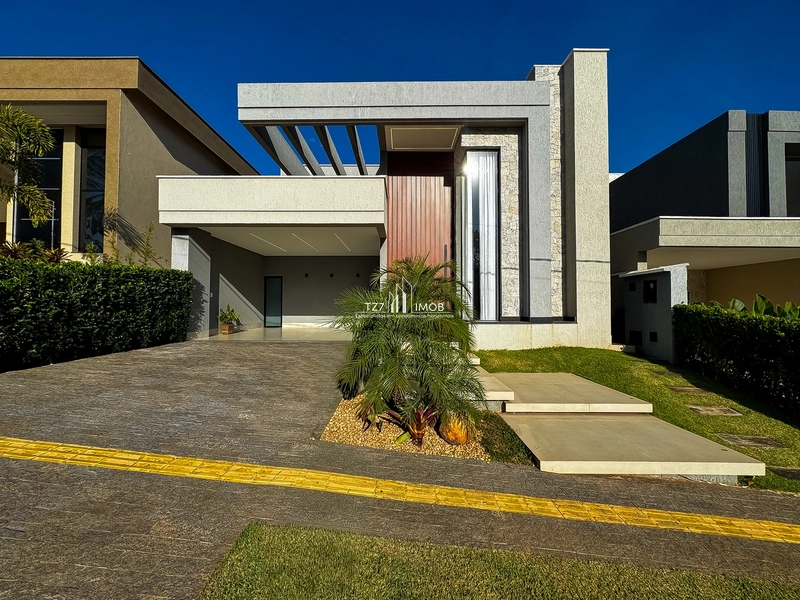 Casa Térrea Mobiliada para Locação no Jardins Nápoles | 3 Suítes...