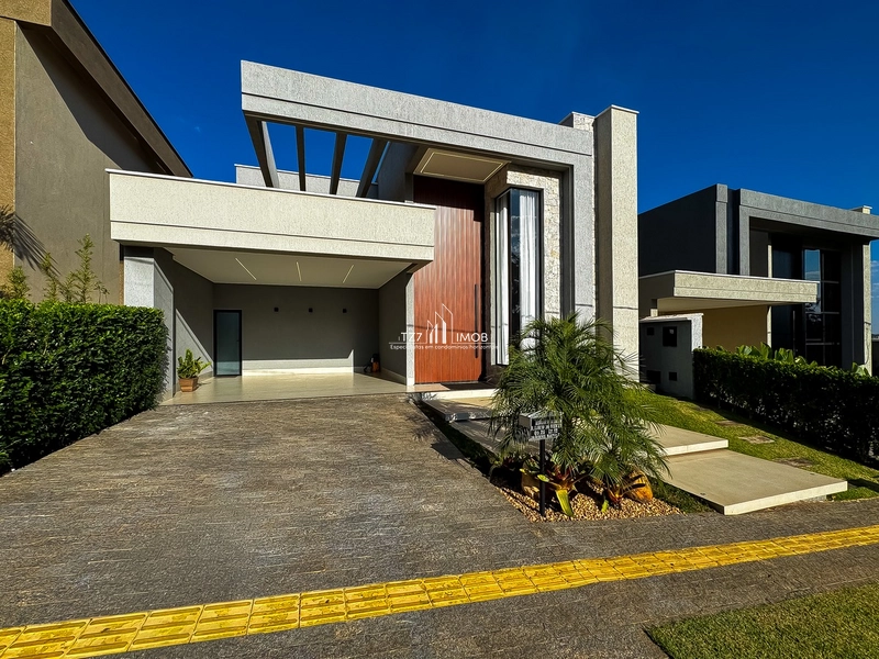 Casa Térrea Mobiliada para Locação no Jardins Nápoles | 3 Suítes...: 2ª foto da galeria de imagens do imóvel