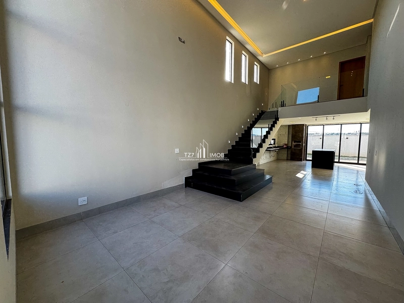 Sobrado com 4 quartos, sendo 3 suítes plenas, incluindo uma master.: 4ª foto da galeria de imagens do imóvel