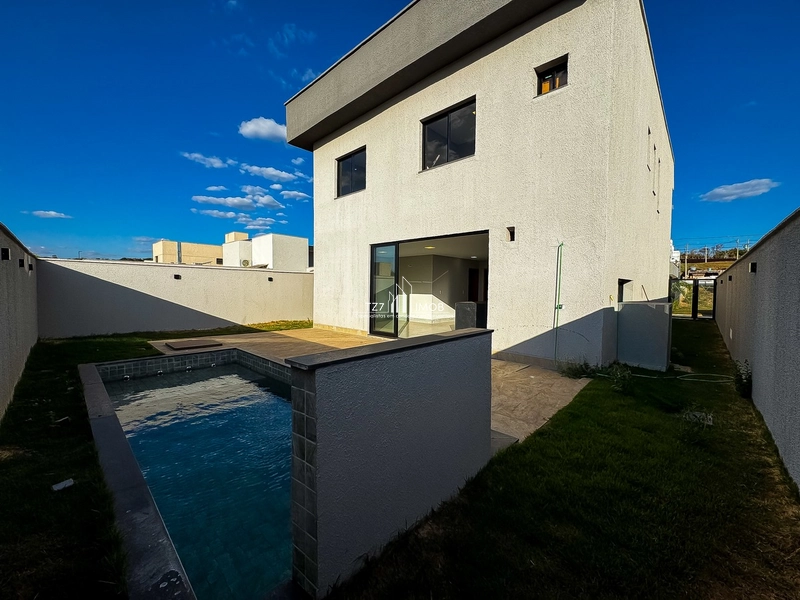 Sobrado com 4 quartos, sendo 3 suítes plenas, incluindo uma master.: 15ª foto da galeria de imagens do imóvel