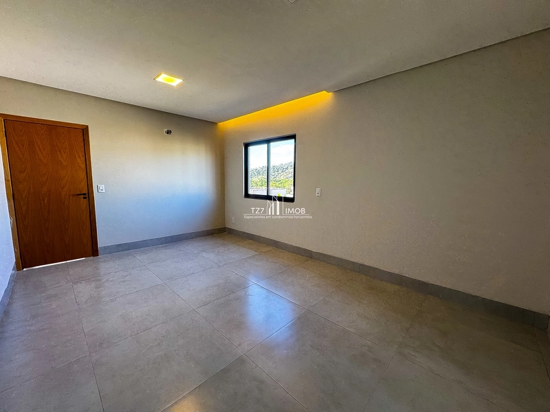 Sobrado com 4 quartos, sendo 3 suítes plenas, incluindo uma master.: 26ª foto da galeria de imagens do imóvel
