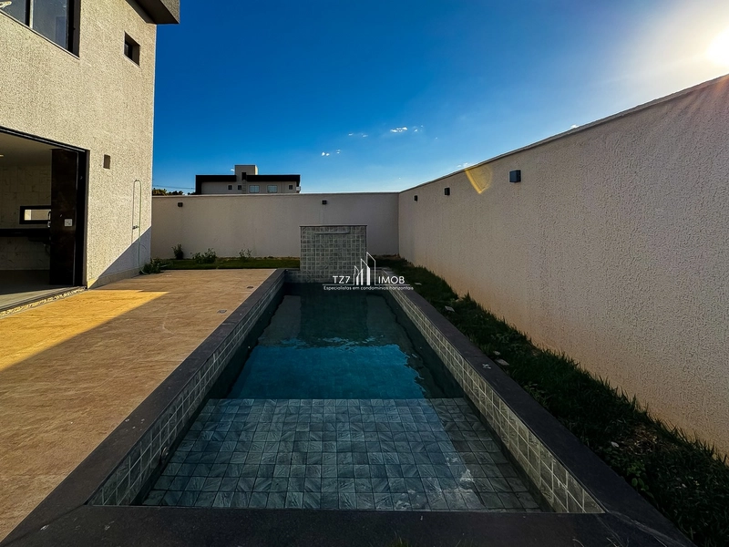 Sobrado com 4 quartos, sendo 3 suítes plenas, incluindo uma master.: 16ª foto da galeria de imagens do imóvel