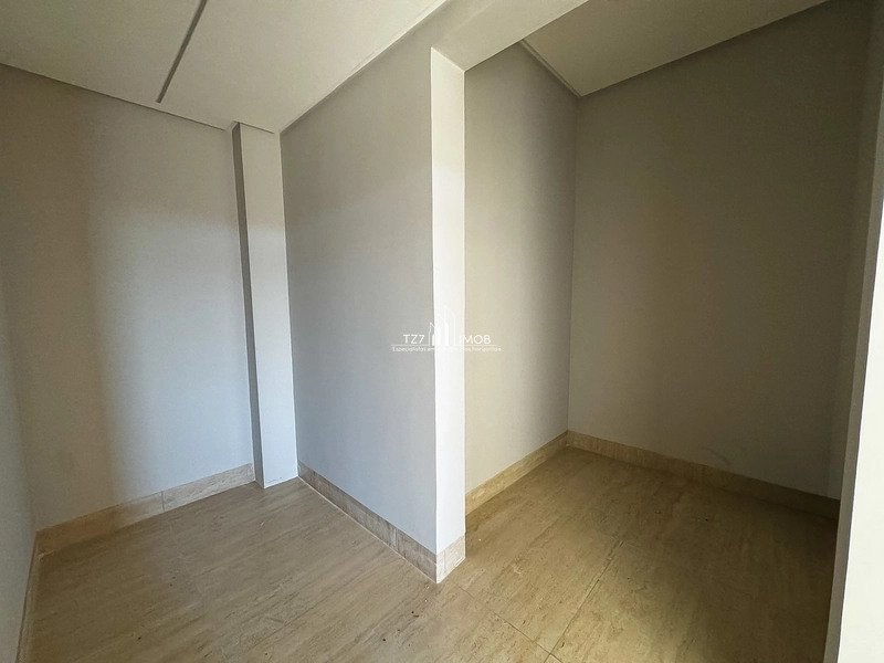 Triplex com 4 suítes plenas, incluindo uma master com closet.: 23ª foto da galeria de imagens do imóvel
