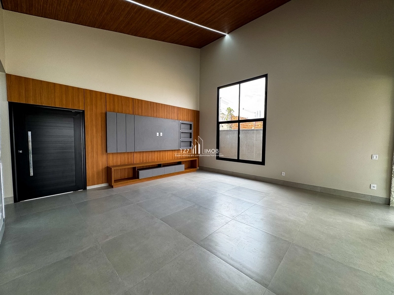 Casa térrea com 4 quartos, sendo 3 suítes completa em armários na sala: 5ª foto da galeria de imagens do imóvel