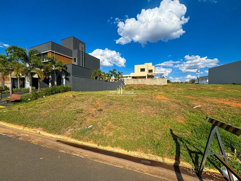 Ágio Jardins Capri - Lote com excelente localização, com 271,93 m²