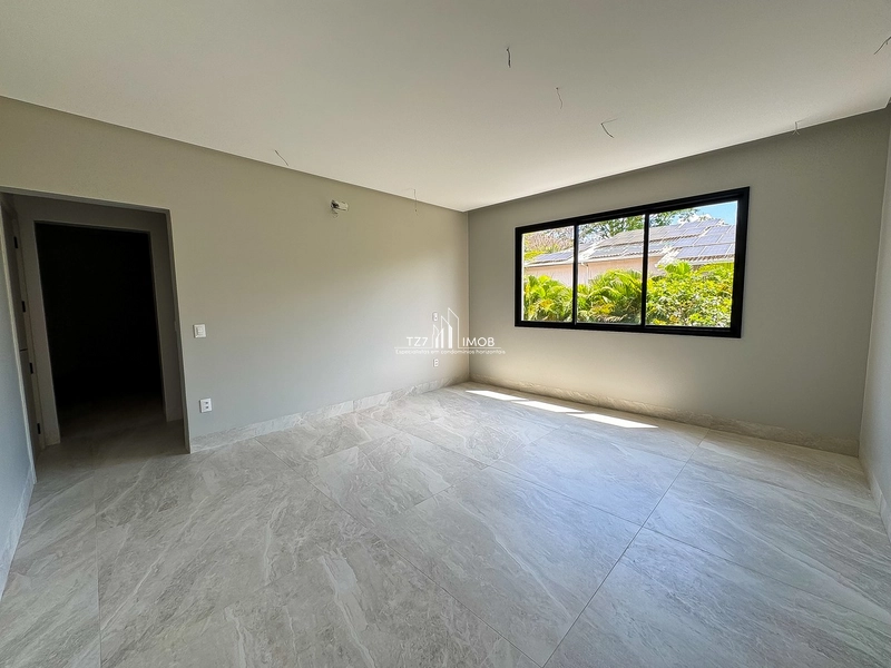 Casa de Alto Padrão com 4 suítes plenas, incluindo uma master .: 22ª foto da galeria de imagens do imóvel