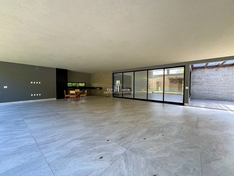 Casa de Alto Padrão com 4 suítes plenas, incluindo uma master .: 17ª foto da galeria de imagens do imóvel