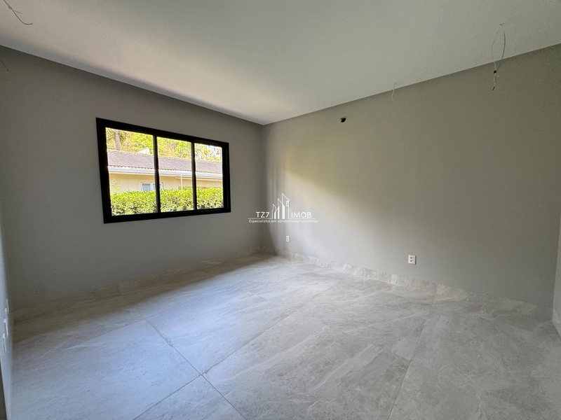 Casa de Alto Padrão com 4 suítes plenas, incluindo uma master .: 26ª foto da galeria de imagens do imóvel
