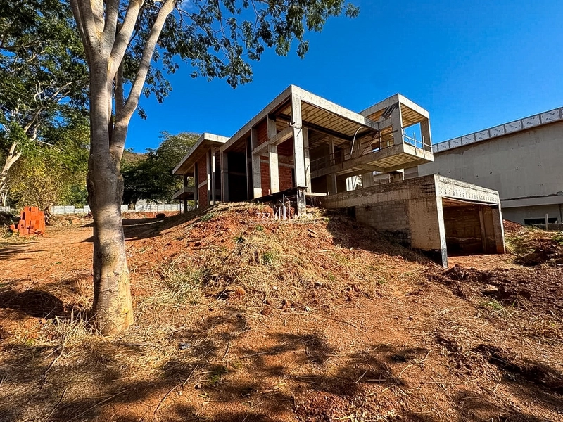 Sobrado de Alto Padrão em construção com 5 suítes plenas.: 18ª foto da galeria de imagens do imóvel