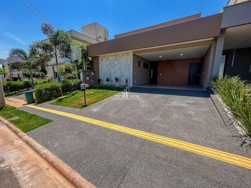 Casa Térrea com 4 Suítes no Jardins Capri – Alto padrão de acabamento.: 3ª foto da galeria de imagens do imóvel