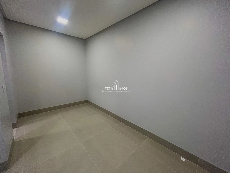 Casa Térrea com 4 Suítes no Jardins Capri – Alto padrão de acabamento.: 16ª foto da galeria de imagens do imóvel