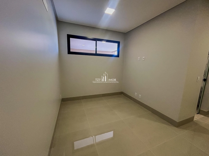 Casa Térrea com 4 Suítes no Jardins Capri – Alto padrão de acabamento.: 19ª foto da galeria de imagens do imóvel