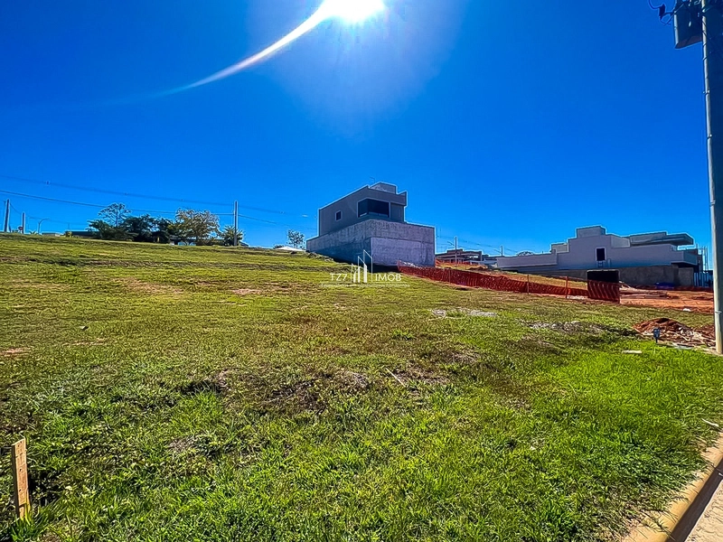 Lote Jardins Capri com 256 m² - Quitado e Registrado R$ 245.000,00: 3ª foto da galeria de imagens do imóvel