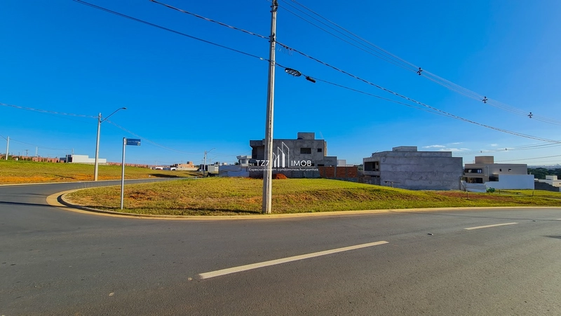 Lote Jardins Capri com 424,50 m² - Quitado R$ 420.000,00: 3ª foto da galeria de imagens do imóvel