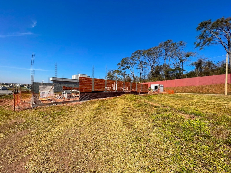 Jardins Nápoles - Lote com 360m² - Quitado/Registrado R$ 340.000,00: 3ª foto da galeria de imagens do imóvel