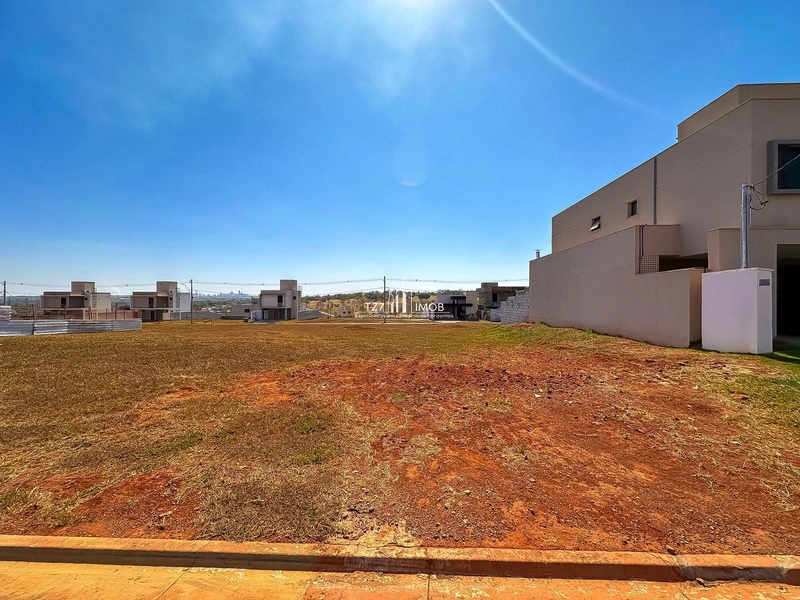 Lote Jardins Parma, Lote com 251,36 m² - Entrada R$ 15.081,60, pegamos