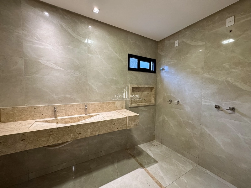 Casa contemporânea com 3 suítes plenas, sendo uma master com closet: 30ª foto da galeria de imagens do imóvel