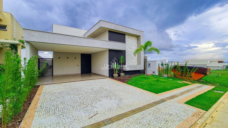 Casa Térrea com 3 suítes plenas, no Jardins Nápoles: 2ª foto da galeria de imagens do imóvel