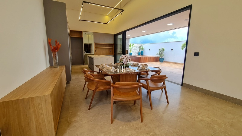 Casa Térrea com 3 suítes plenas, no Jardins Nápoles: 6ª foto da galeria de imagens do imóvel