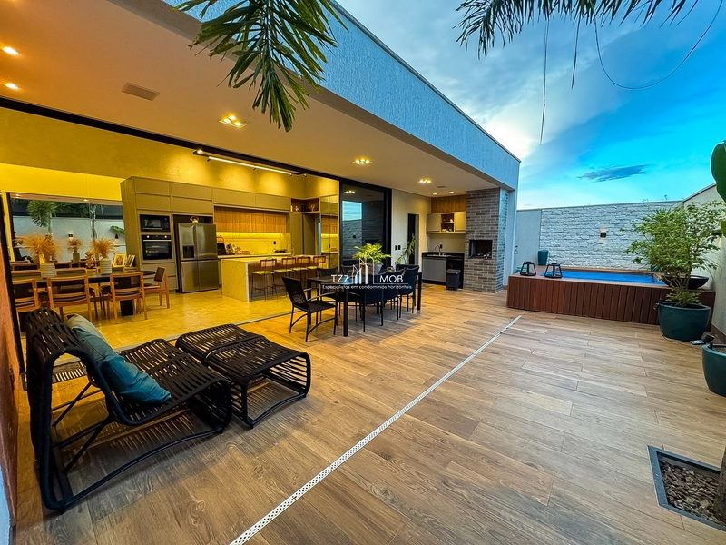 Casa Térrea com 3 suítes plenas, no Jardins Nápoles: 13ª foto da galeria de imagens do imóvel