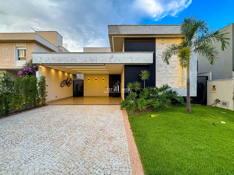 Casa Térrea com 3 suítes plenas, no Jardins Nápoles