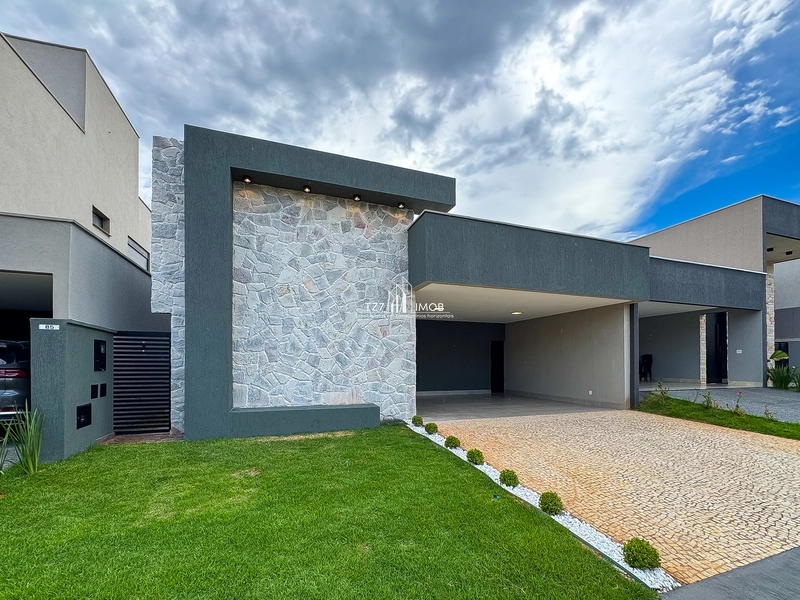 Casa Térrea com 3 quartos sendo 1 suíte, completa em armários.: 2ª foto da galeria de imagens do imóvel