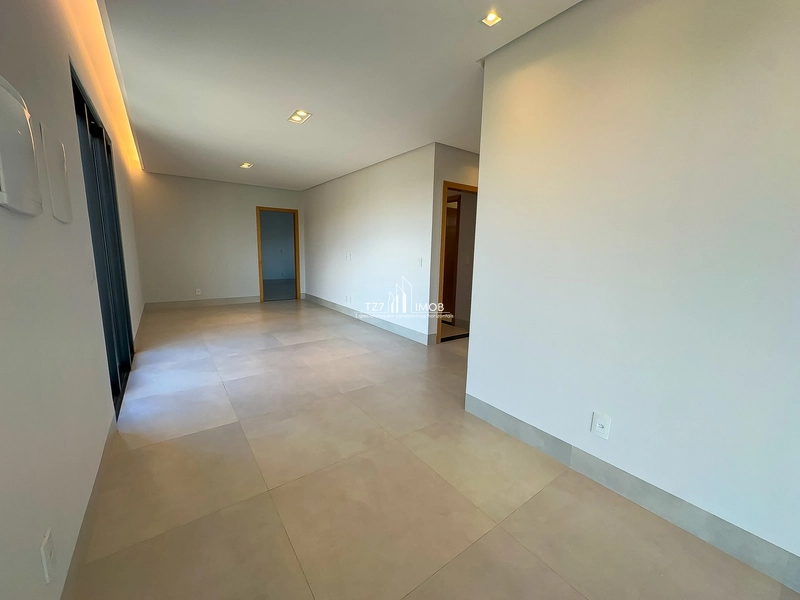 Belíssimo Sobrado de esquina - Localizado no Jardins Capri.: 19ª foto da galeria de imagens do imóvel