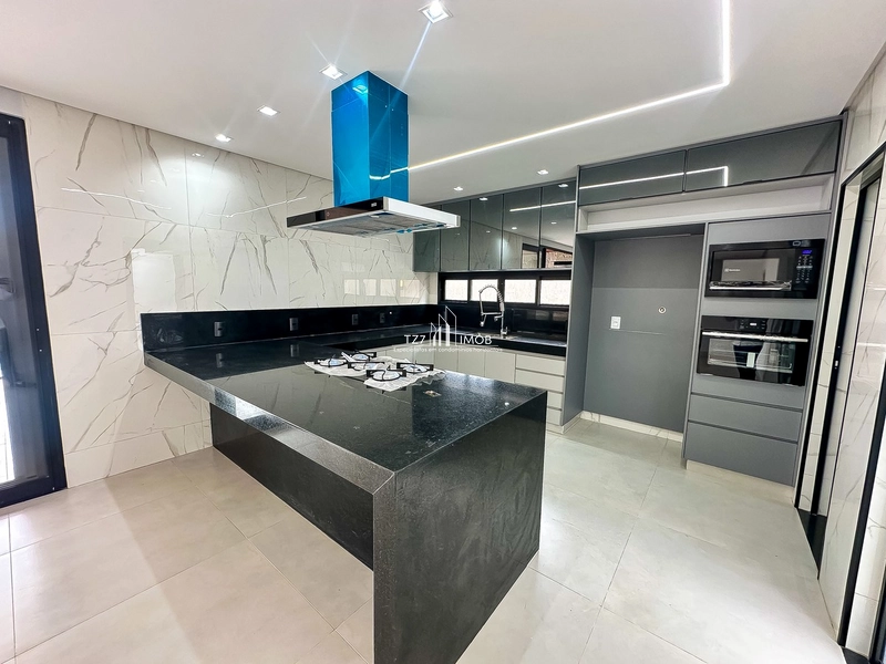 Belíssimo Sobrado de esquina - Localizado no Jardins Capri.: 8ª foto da galeria de imagens do imóvel