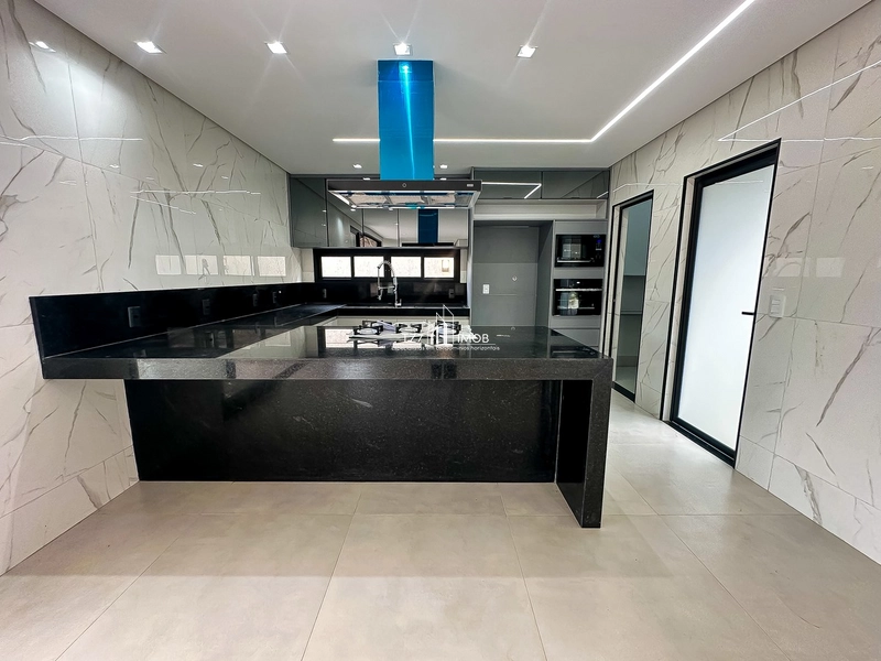 Belíssimo Sobrado de esquina - Localizado no Jardins Capri.: 9ª foto da galeria de imagens do imóvel