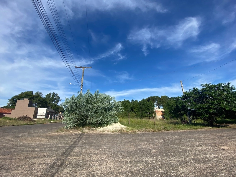 Terreno de esquina a venda na praia Capão Novo Village: 3ª foto da galeria de imagens do imóvel