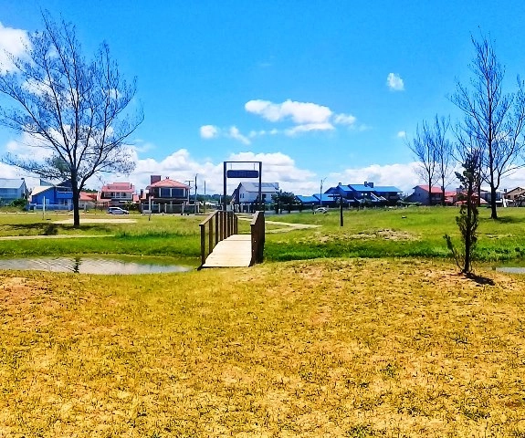 Terreno de esquina a venda na praia Capão Novo Village: 12ª foto da galeria de imagens do imóvel