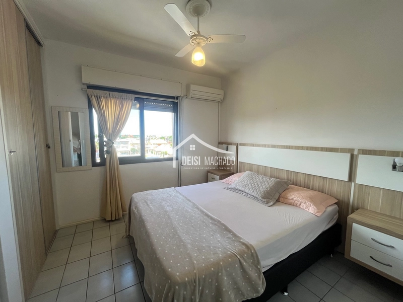 Apartamento em prédio com piscina e linda vista: 3ª foto da galeria de imagens do imóvel