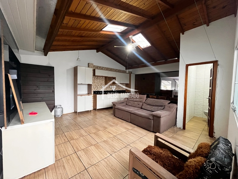 CASA EM ÁREA RESIDENCIAL EM CAPÃO NOVO - POSTO 5: 15ª foto da galeria de imagens do imóvel