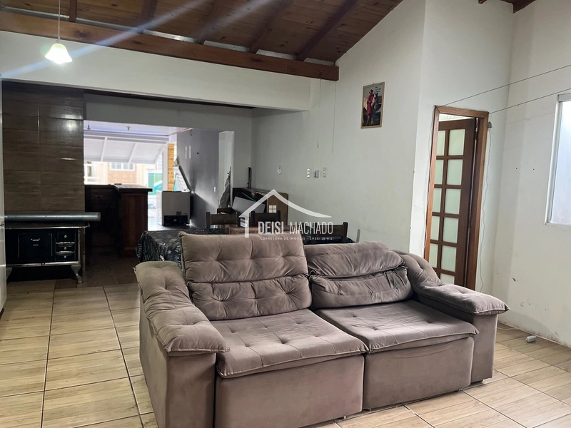 CASA EM ÁREA RESIDENCIAL EM CAPÃO NOVO - POSTO 5: 11ª foto da galeria de imagens do imóvel