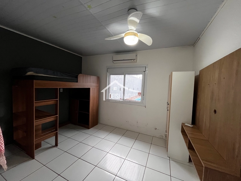 CASA EM ÁREA RESIDENCIAL EM CAPÃO NOVO - POSTO 5: 33ª foto da galeria de imagens do imóvel