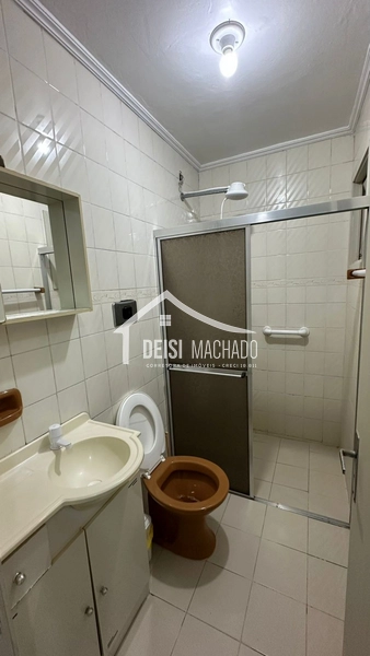 Apartamento em ótima localização em Capão Novo: 2ª foto da galeria de imagens do imóvel