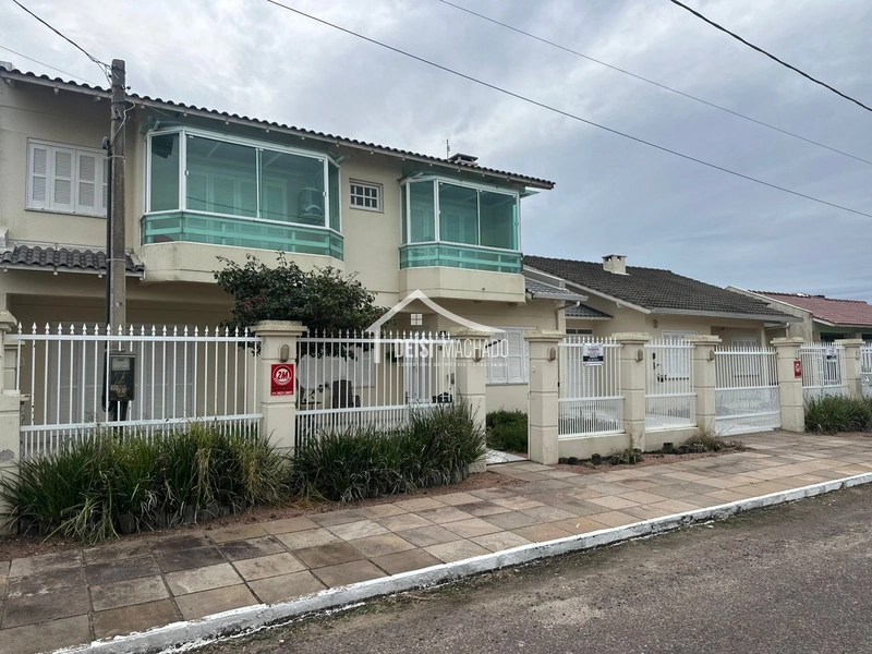 EXCLUSIVIDADE DEISI MACHADO: Capão Novo Village a 150 metros do mar: 2ª foto da galeria de imagens do imóvel