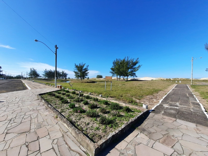 Terreno fértil para plantar seus sonhos na praia Capão Novo Village: 12ª foto da galeria de imagens do imóvel