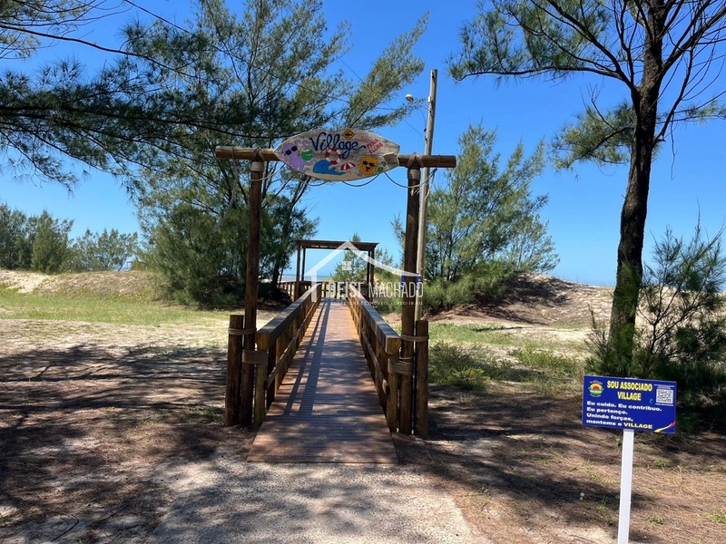 Terreno a venda na praia Capão Novo Village próximo à beira mar!: 5ª foto da galeria de imagens do imóvel