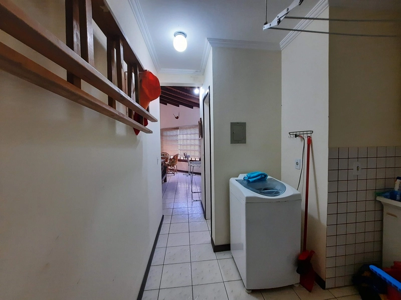 EXCLUSIVIDADE DEISI MACHADO: Casa a venda na praia Capão Novo: 20ª foto da galeria de imagens do imóvel