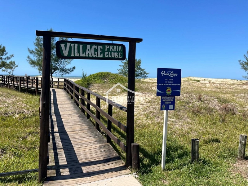 Sobrado de esquina na praia Capão Novo Village: 3ª foto da galeria de imagens do imóvel