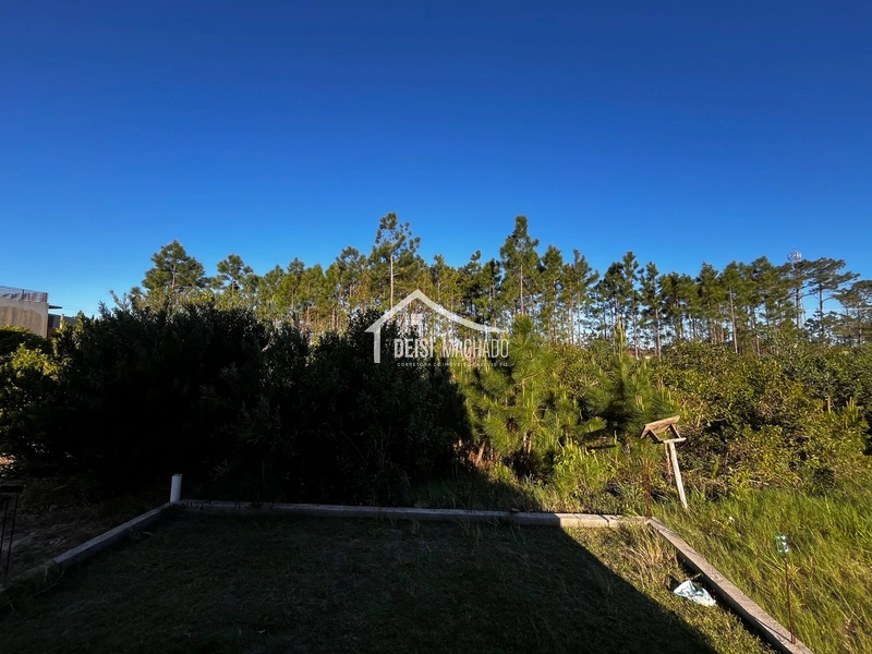 Casa Geminada Moderna e Contemporânea: 22ª foto da galeria de imagens do imóvel