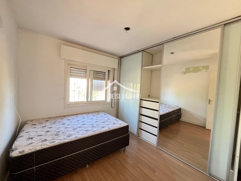 Sobrado em condomínio com piscina.: 26ª foto da galeria de imagens do imóvel