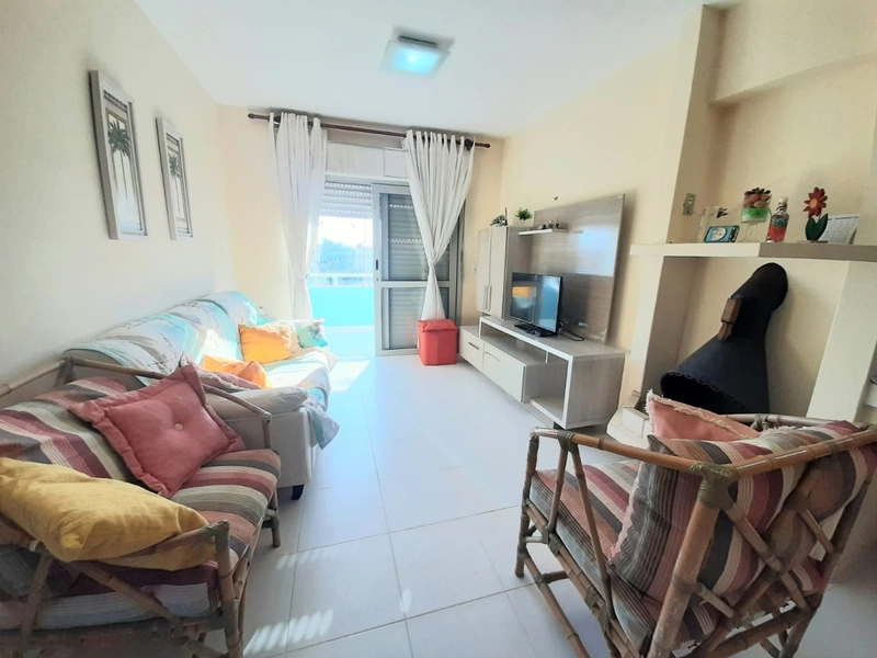 APARTAMENTO LINDO E ENSOLARADO PERTO DO MAR: 6ª foto da galeria de imagens do imóvel