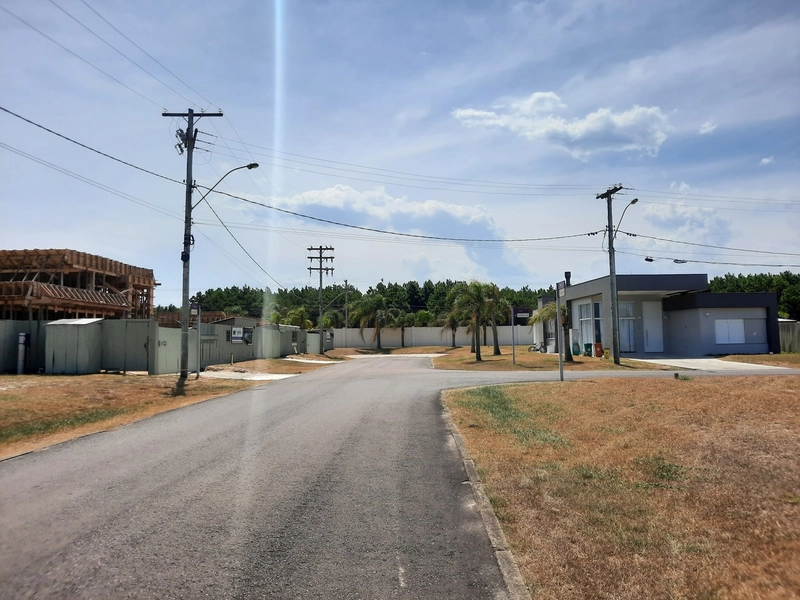 Terreno a venda no condomínio Costa Serena: 1ª foto da galeria de imagens do imóvel