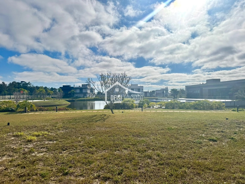 Terreno à venda no Condomínio Arenas Curumim – Litoral Norte RS: 2ª foto da galeria de imagens do imóvel