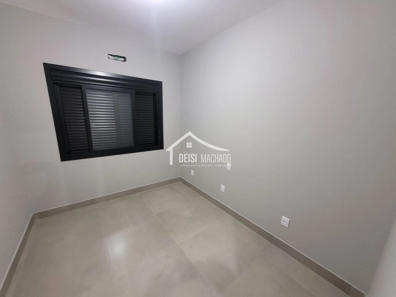 LINDA CASA EM CAPÃO NOVO VILLAGE: 8ª foto da galeria de imagens do imóvel