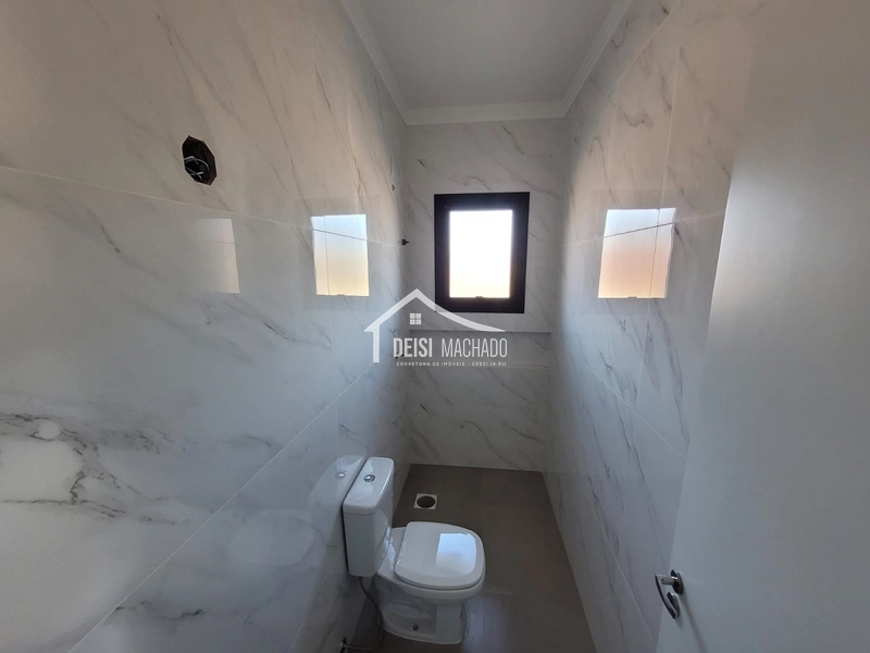 LINDA CASA EM CAPÃO NOVO VILLAGE: 11ª foto da galeria de imagens do imóvel