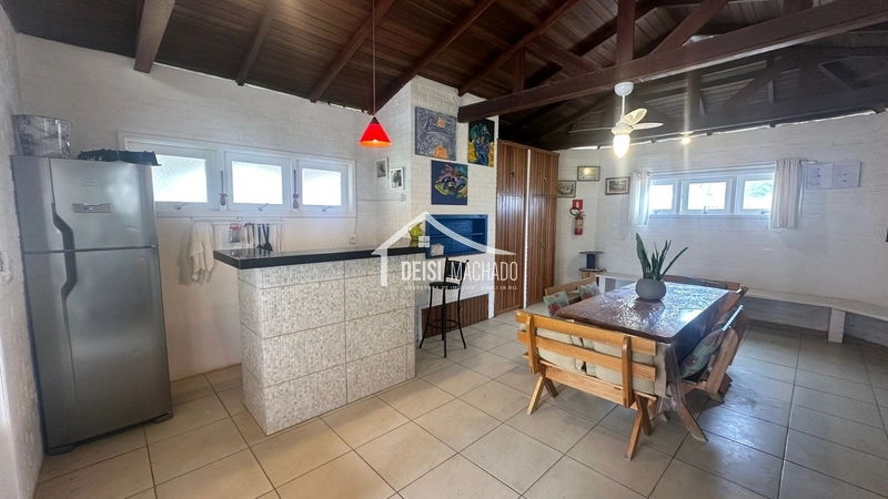 EXCELENTE APARTAMENTO TÉRREO DE 1DM A 50M DA BEIRA MAR: 11ª foto da galeria de imagens do imóvel